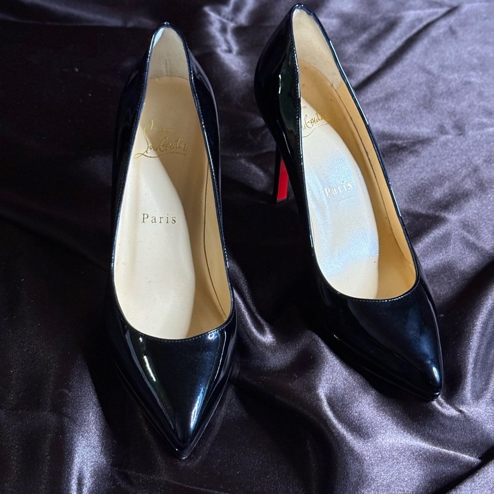 Christian Louboutin Patent Pigalle Plato